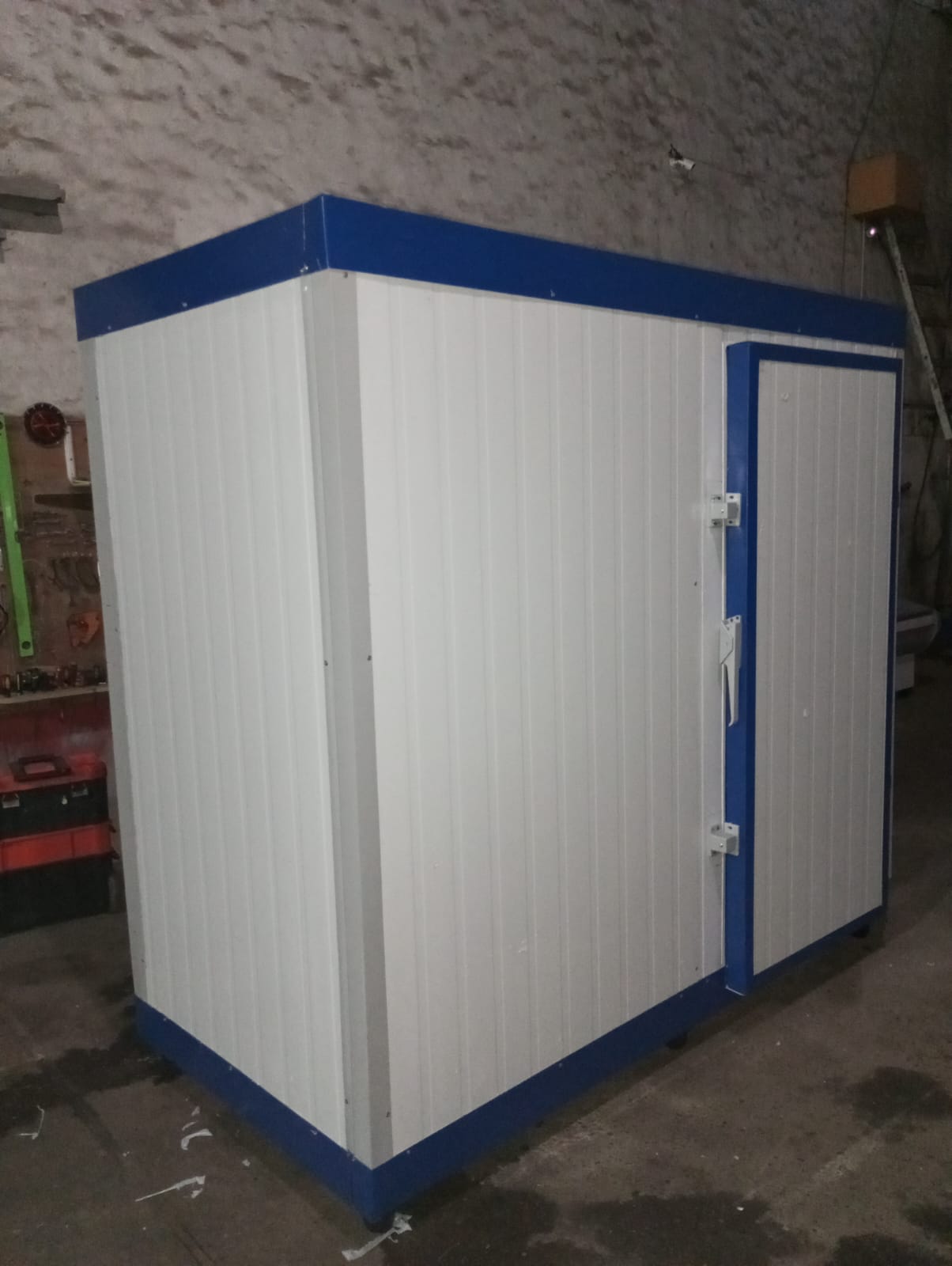 835b2a46-f9d5-4d6e-98ad-c3bcbafda03d